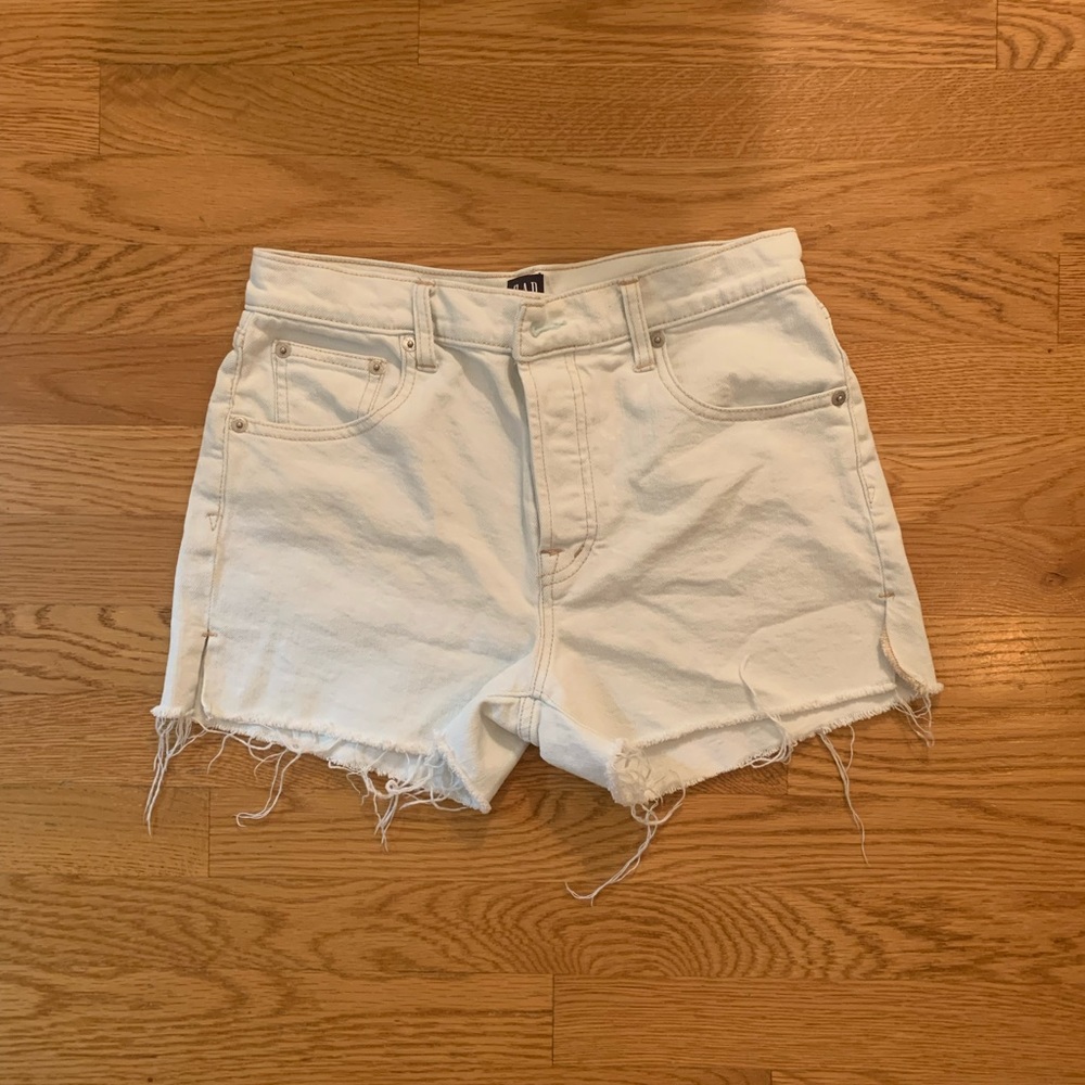 Gap light wash denim shorts